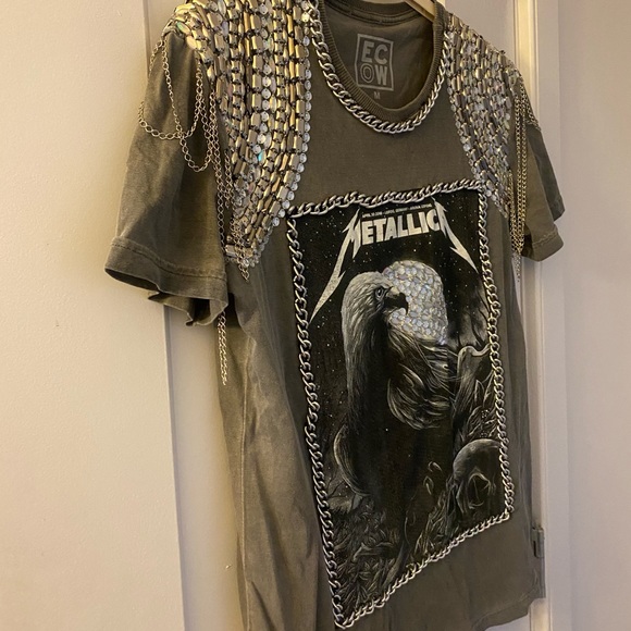 Handmade Metallica T-shirt - Picture 8 of 9